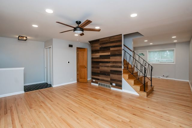 4216 N Kedvale Avenue D, Chicago, IL 60641