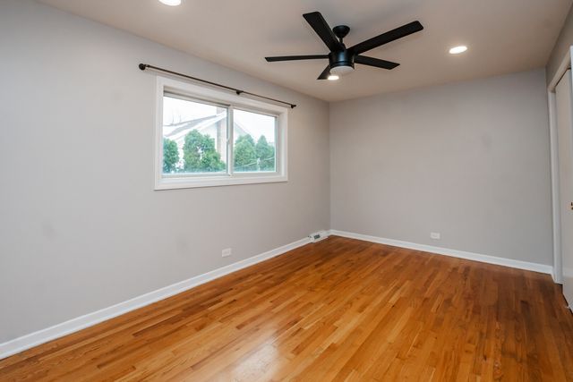 4216 N Kedvale Avenue D, Chicago, IL 60641