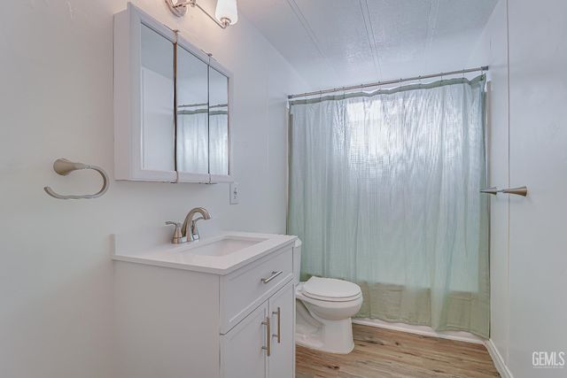 14035 Rosedale Highway 66, Bakersfield, CA 93314