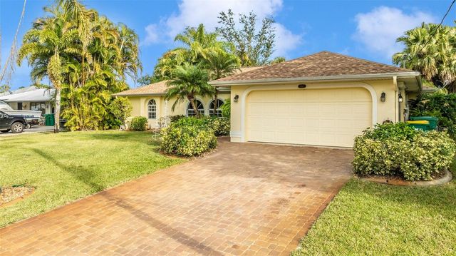 552 MCCABE STREET, Port Charlotte, FL 33953