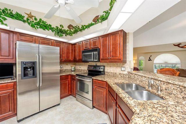 552 MCCABE STREET, Port Charlotte, FL 33953