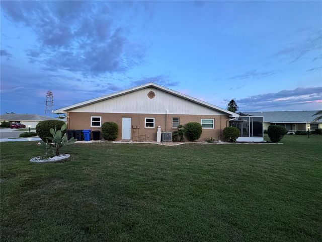 1008 YELLOWBIRD PLACE, Sun City Center, FL 33573