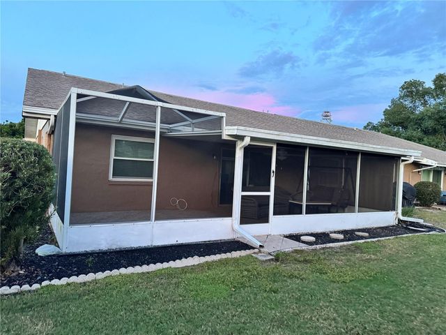 1008 YELLOWBIRD PLACE, Sun City Center, FL 33573