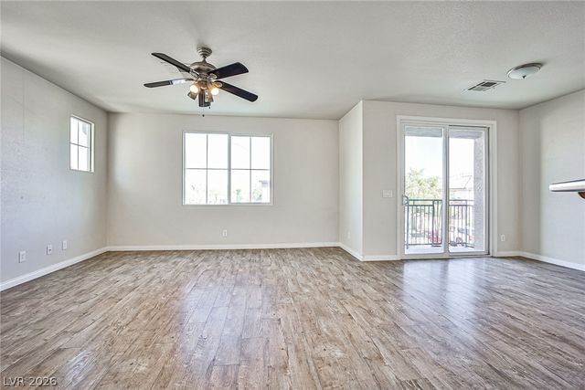 6255 West Arby Avenue 265, Las Vegas, NV 89118