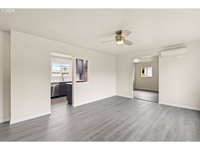 260 Sw FORD Ave, Winston, OR 97496