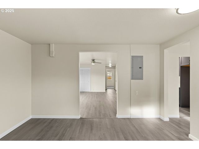 260 Sw FORD Ave, Winston, OR 97496