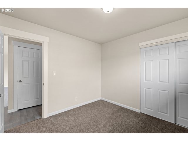 260 Sw FORD Ave, Winston, OR 97496