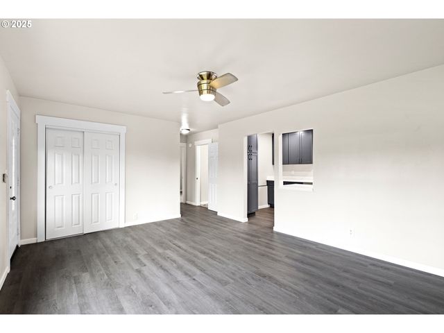 260 Sw FORD Ave, Winston, OR 97496