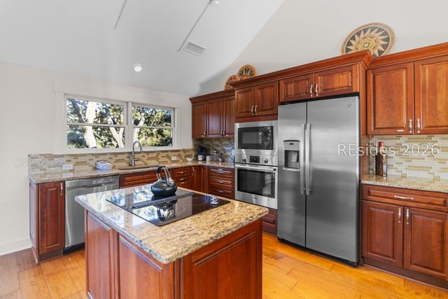 1 Brown Pelican Rd, Hilton Head Island, SC 29928