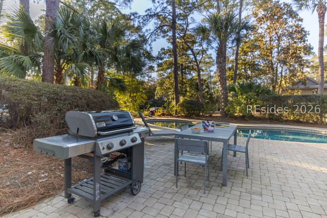 1 Brown Pelican Rd, Hilton Head Island, SC 29928