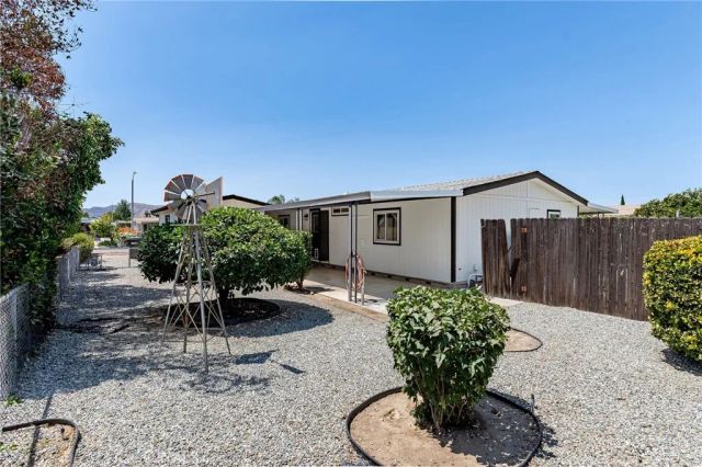 43560 Holder, Hemet, CA 92544