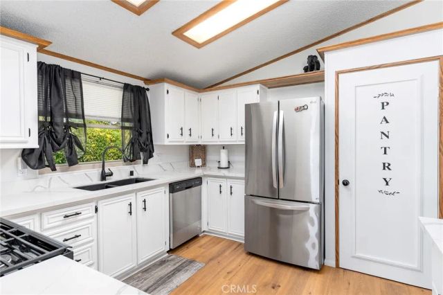 43560 Holder, Hemet, CA 92544