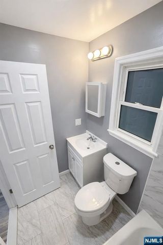 413 16th Street 1, Newark, NJ 07103