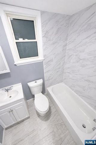 413 16th Street 1, Newark, NJ 07103