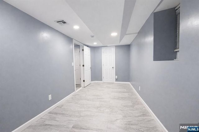 413 16th Street 1, Newark, NJ 07103