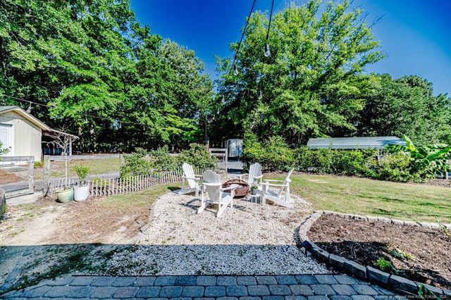 136 N Alma Street, Vass, NC 28394