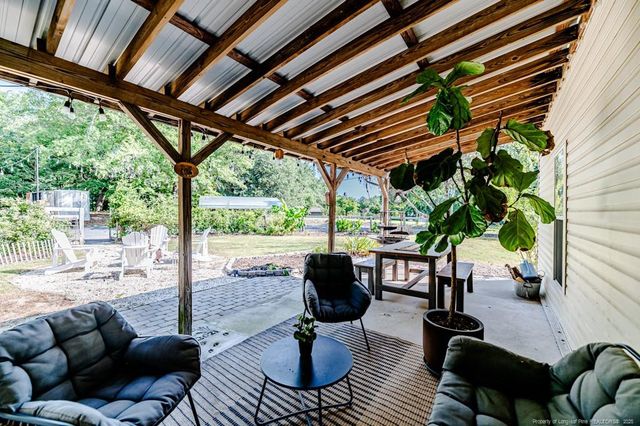 136 N Alma Street, Vass, NC 28394