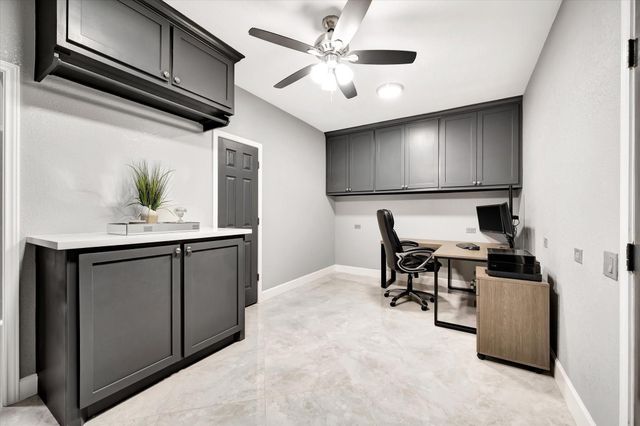 2847 Everett Drive, Friendswood, TX 77546