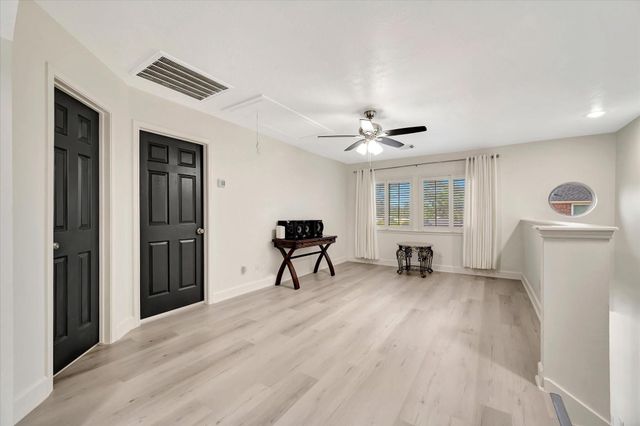 2847 Everett Drive, Friendswood, TX 77546