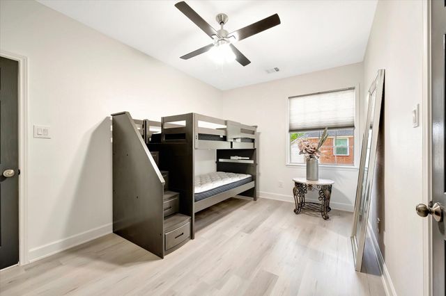 2847 Everett Drive, Friendswood, TX 77546