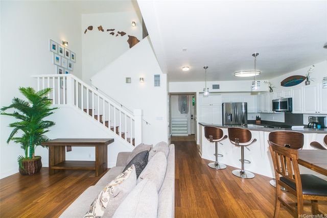 92-1051 Koio Drive M8-3, Kapolei, HI 96707