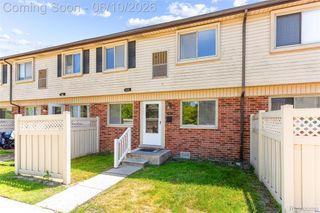24973 Mayfair Street, Flat Rock, MI 48134