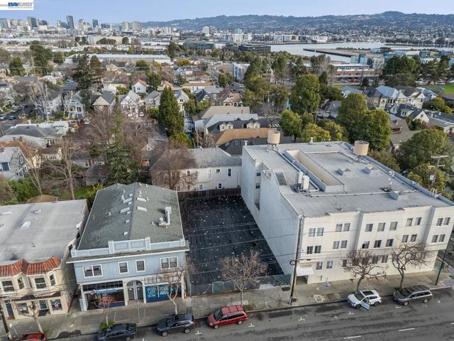 1217 Lincoln Avenue, Alameda, CA 94501