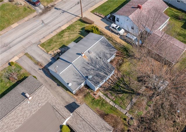 1205 Vermont Ave, Hopewell Twp, PA 15001