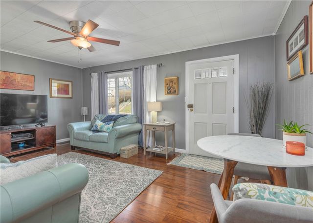 1205 Vermont Ave, Hopewell Twp, PA 15001