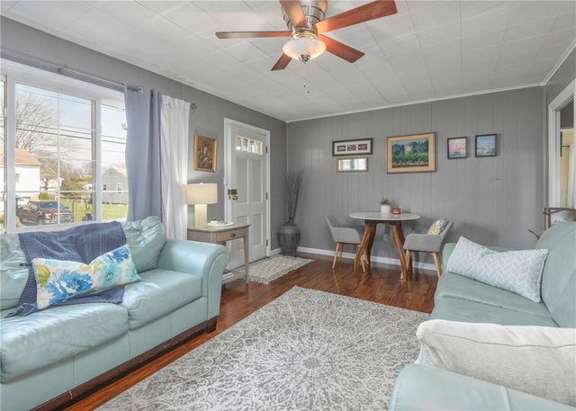 1205 Vermont Ave, Hopewell Twp, PA 15001