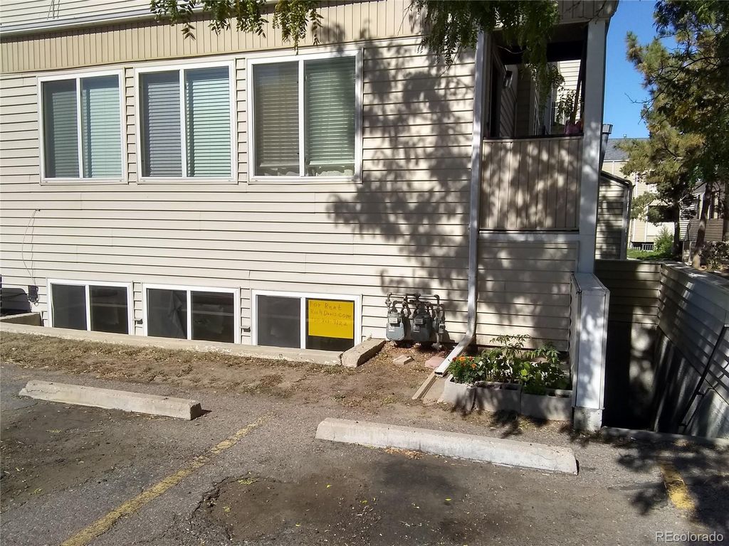 10742 E Exposition Avenue 123, Aurora, CO 80012
