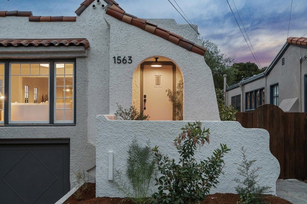 Image 3 of property listing at 1563 1563 Thousand Oaks Blvd, Berkeley, CA 94707