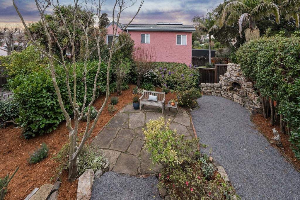 Image 46 of property listing at 1563 1563 Thousand Oaks Blvd, Berkeley, CA 94707