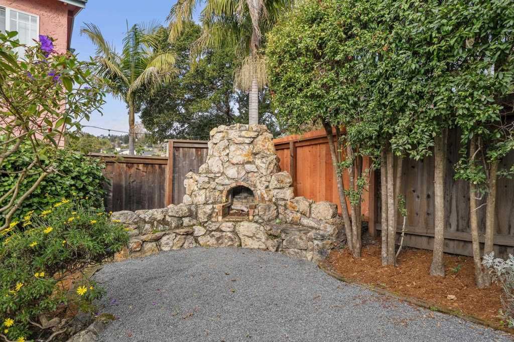 Image 51 of property listing at 1563 1563 Thousand Oaks Blvd, Berkeley, CA 94707
