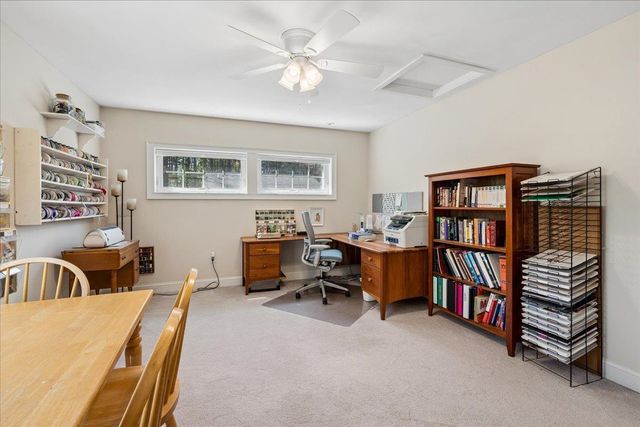 198 McLane Way, Manchester, NH 03104