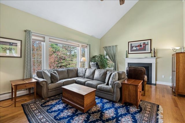 198 McLane Way, Manchester, NH 03104