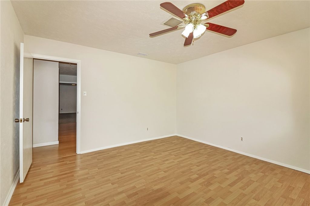 6409 Coral Gables Dr, Corpus Christi, TX 78413 — photo 4