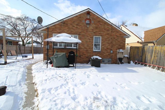 4034 N 63rd STREET, Milwaukee, WI 53216