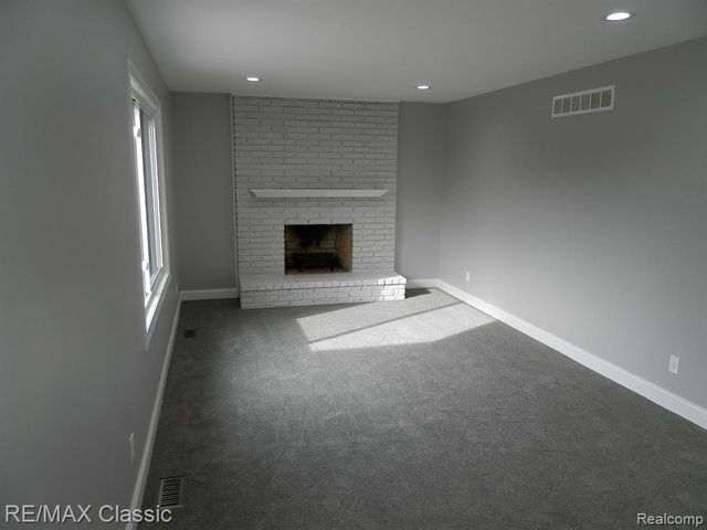 37625 Mallory Drive, Livonia, MI 48154