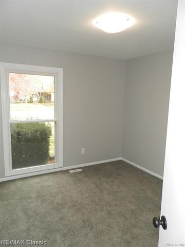 37625 Mallory Drive, Livonia, MI 48154