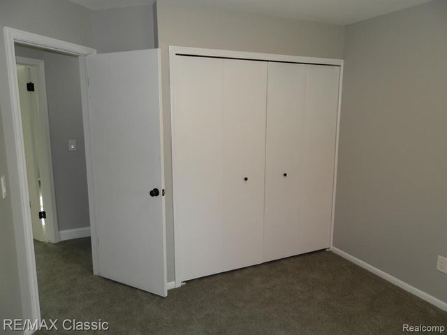 37625 Mallory Drive, Livonia, MI 48154