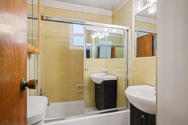 665 4 Mile Road NW, Comstock Park, MI 49321