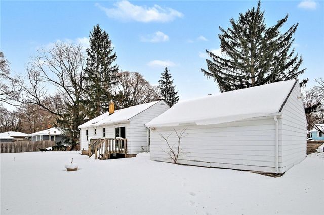 665 4 Mile Road NW, Comstock Park, MI 49321