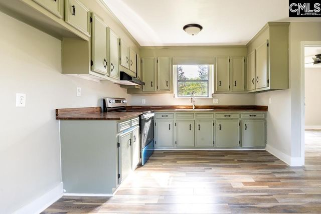 818 Motley Road, Hopkins, SC 29061