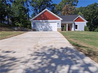 673 Nix Drive, Gainesville, GA 30501