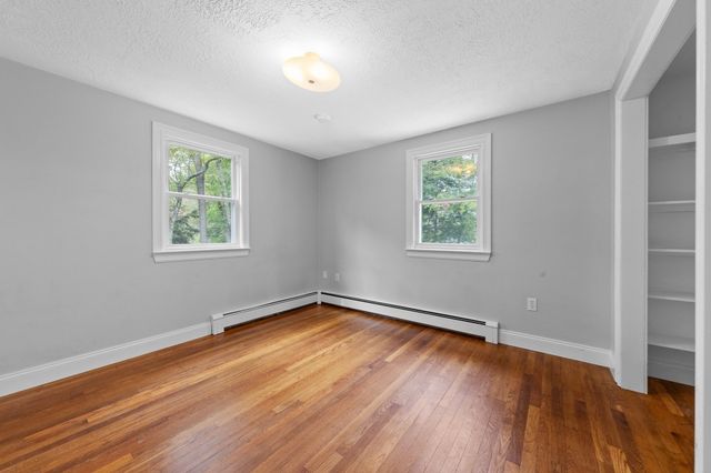 48 Sunset Drive, Northbridge, MA 01588