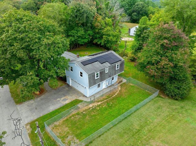 48 Sunset Drive, Northbridge, MA 01588