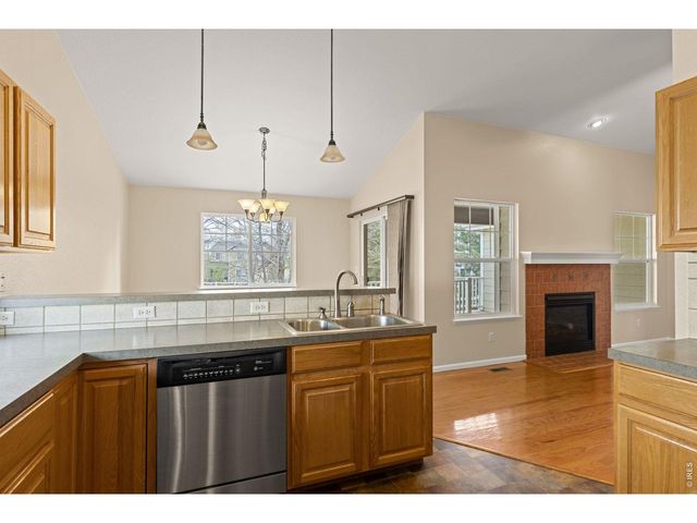 1342 4th St SE, Loveland, CO 80537