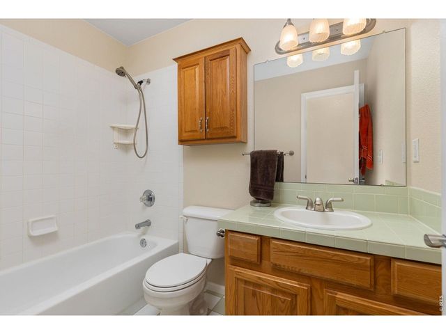 1342 4th St SE, Loveland, CO 80537