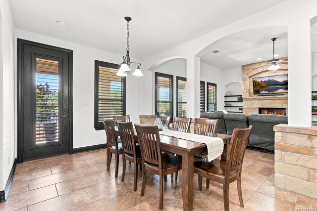 1534 Palmer, San Antonio, TX 78260